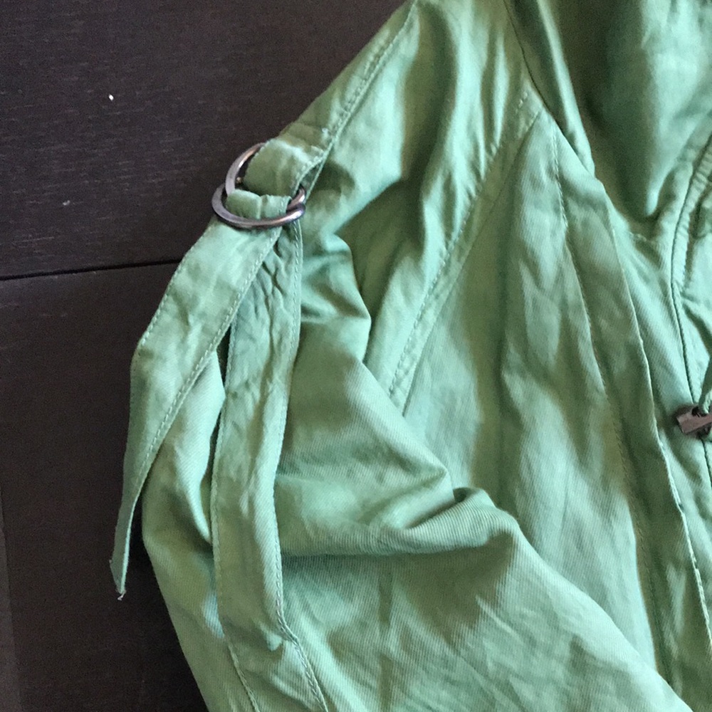 Beautiful Spring jacket - Picture 4 of 4